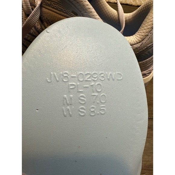 New Balance Fresh Foam 880‎ Running Shoes Cushioned Athletic Lavender 8.5 - Picture 14 of 14